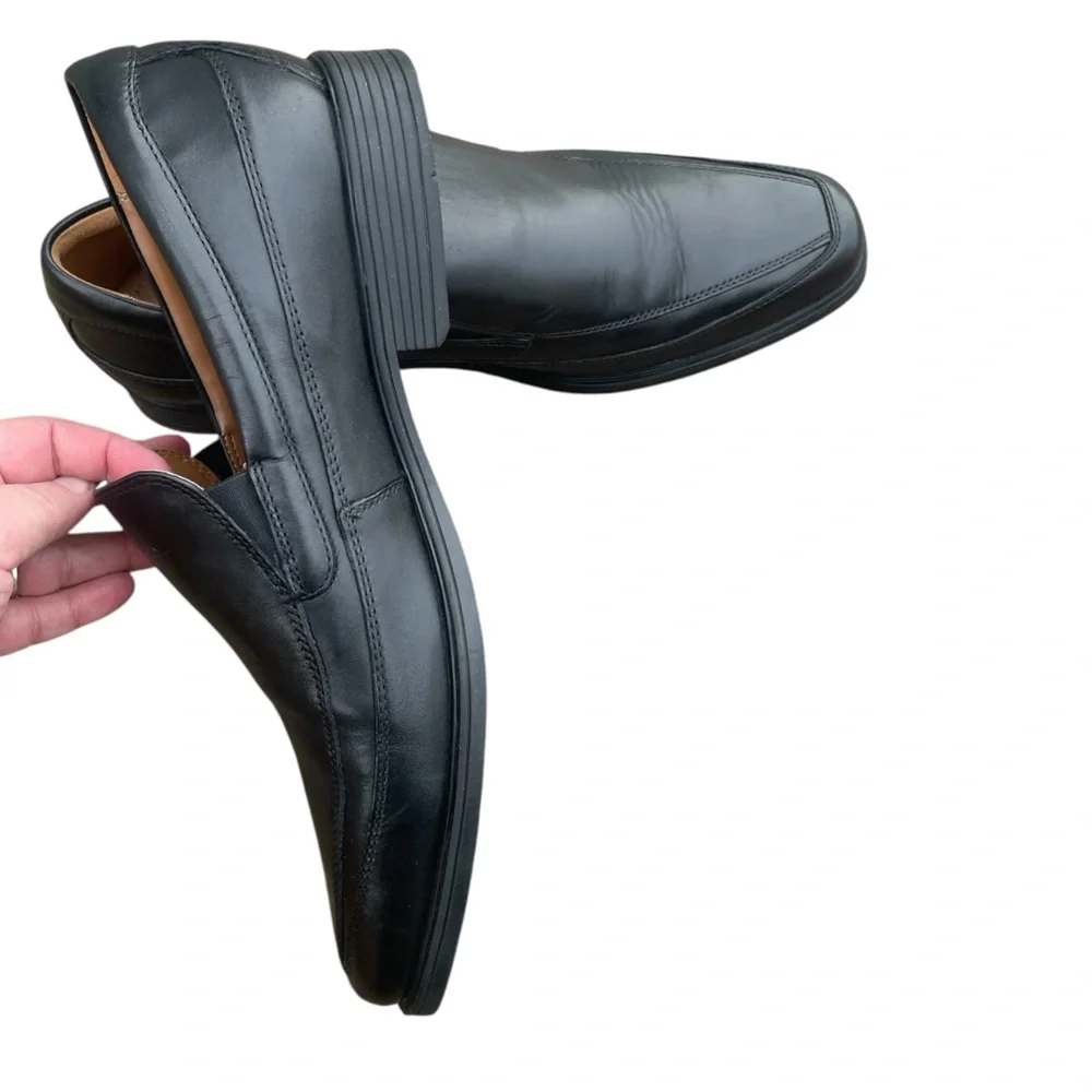Clark’s‎ Tilden Free Black Leather Loafer, Size 12M, EUC